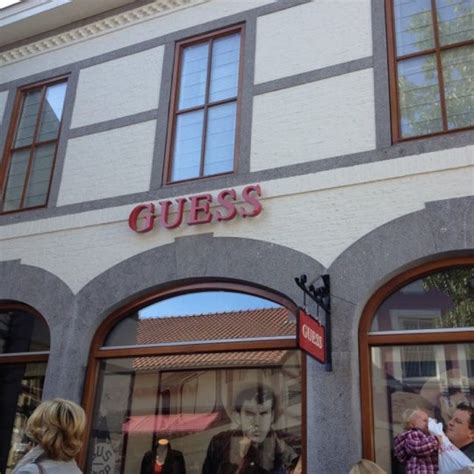 Guess Outlet, Roermond Designer Outlet .